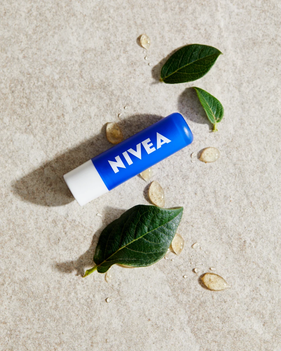 NIVEA Dudak Bakım Kremi 4.8 gr - Orgınal ürün görseli