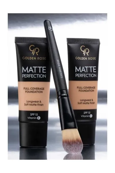 Golden Rose Matte Perfection Foundation Natural 05 Söğüt Özü & Üzüm Çekirdeği Yağlı Mat Fondöten 35 ml