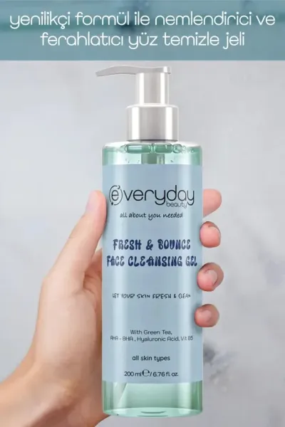 Everyday Perfection Yüz Temizleme Jeli & Tazeleyici Yüz Temizleme 200 ml